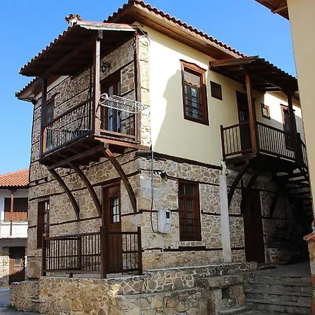 Aparthotel Strofi Ninas *