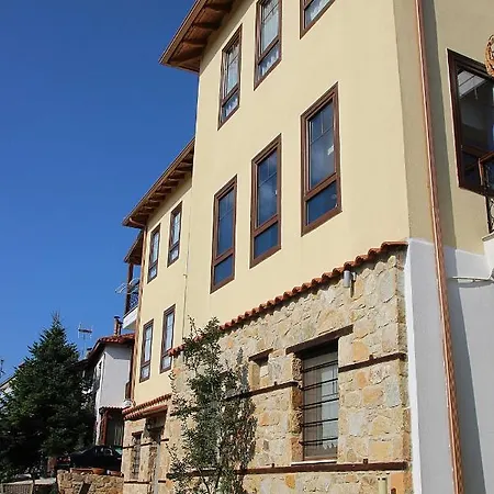 Aparthotel Strofi Ninas *
