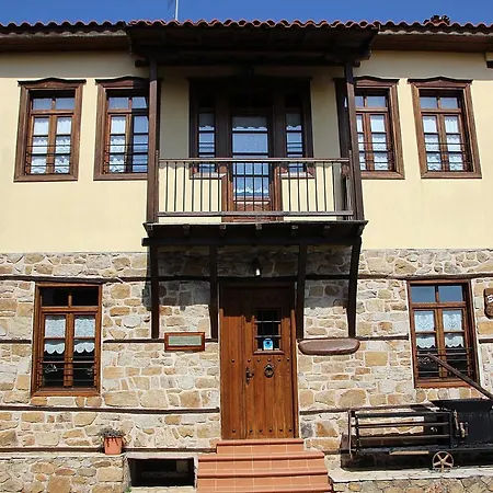Aparthotel Strofi Ninas *