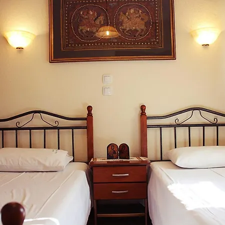 Strofi Ninas Aparthotel *