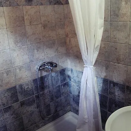 Strofi Ninas Aparthotel Arnaía