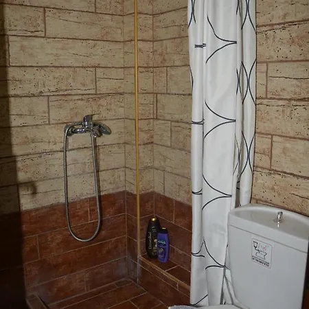 Strofi Ninas Aparthotel Arnaía
